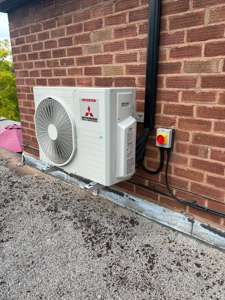 5kW Mitsubishi outdoor air conditioning unit serving two bedroom systems in Cookley